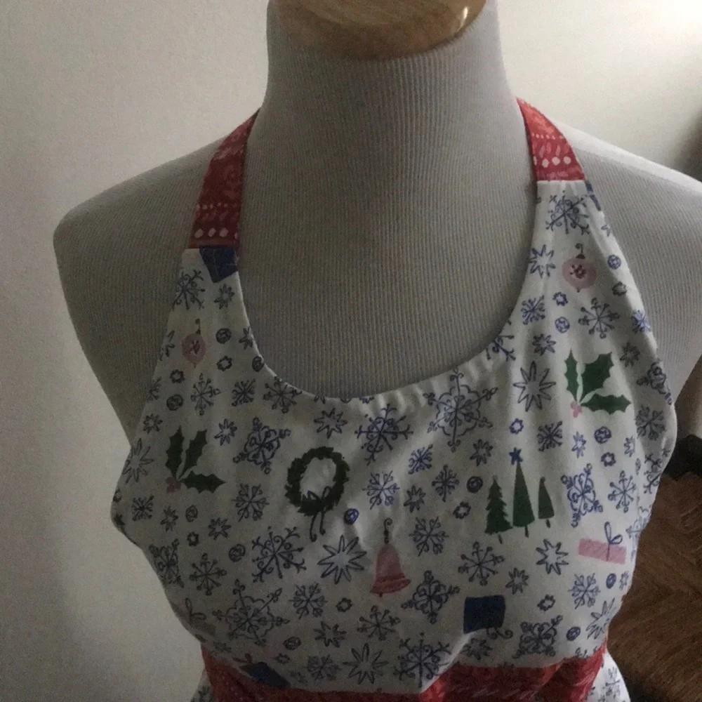 NWOT Anthropologie Jingle Bells Apron